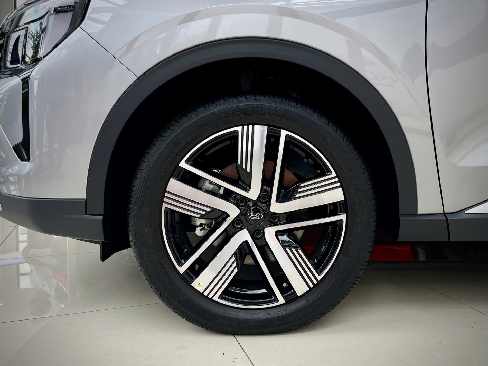 gia_xe_ford_territory_2025_facelift_city_ford_binh_trieu_25