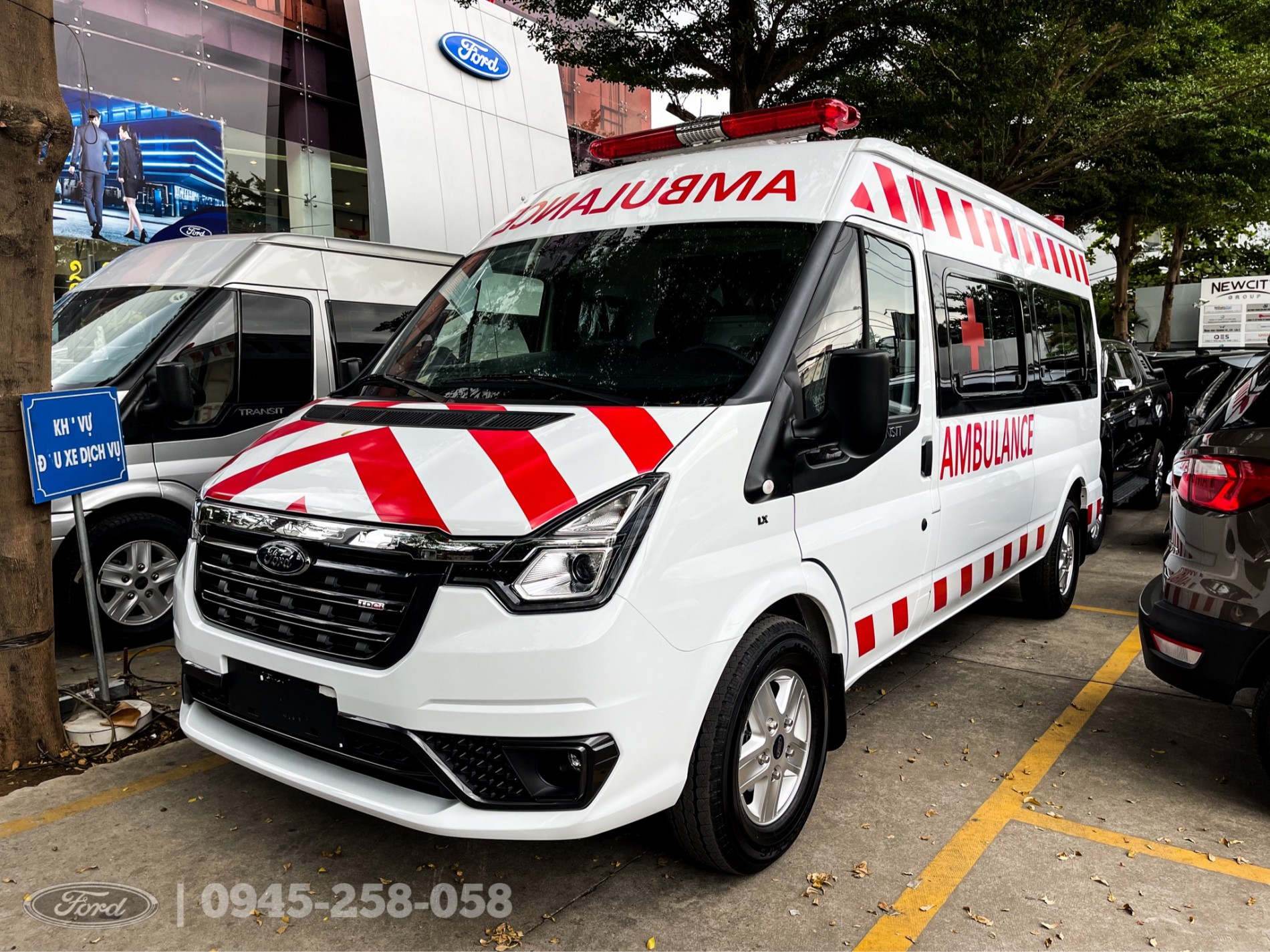 ford_transit_cuu_thuong_2