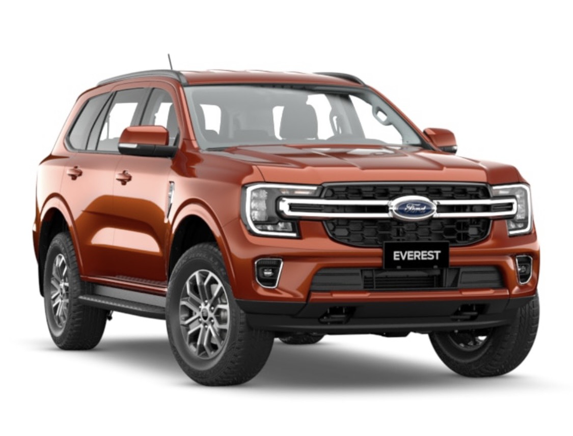 ford_everest_ambiente_2023_mau_do
