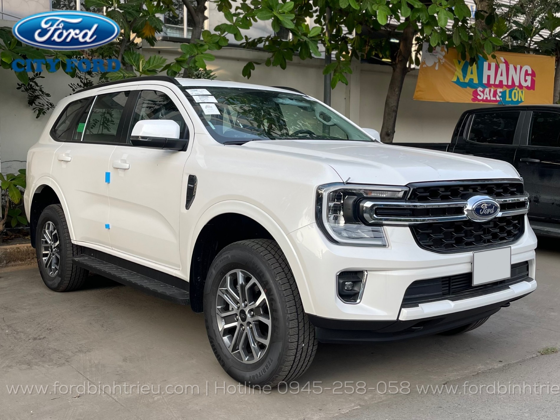 ford_everest_ambiente_2024_ngoai_that_3