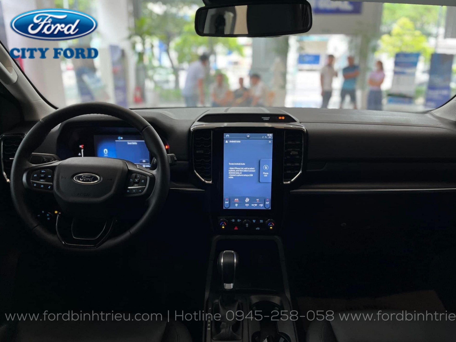 ford_everest_sport_2023_noi_that_1