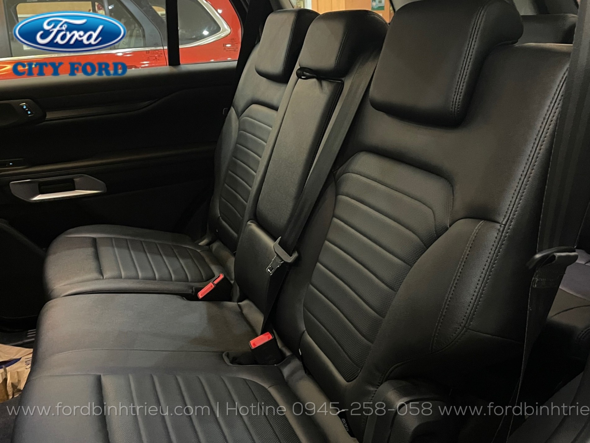 ford_everest_sport_2024_noi_that_5