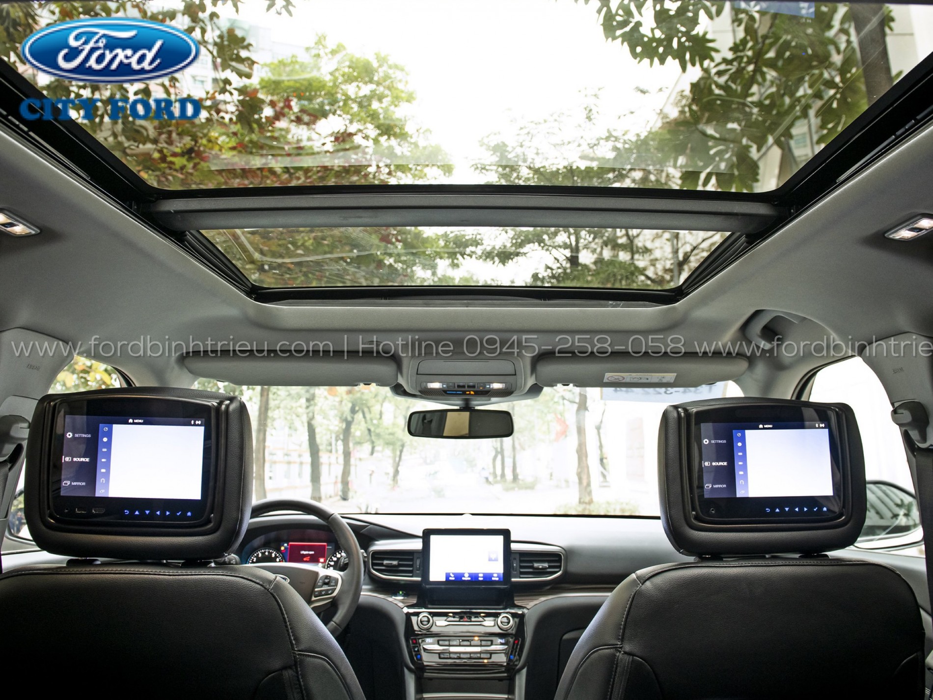 gia_xe_ford_explorer_2023_noi_that_10