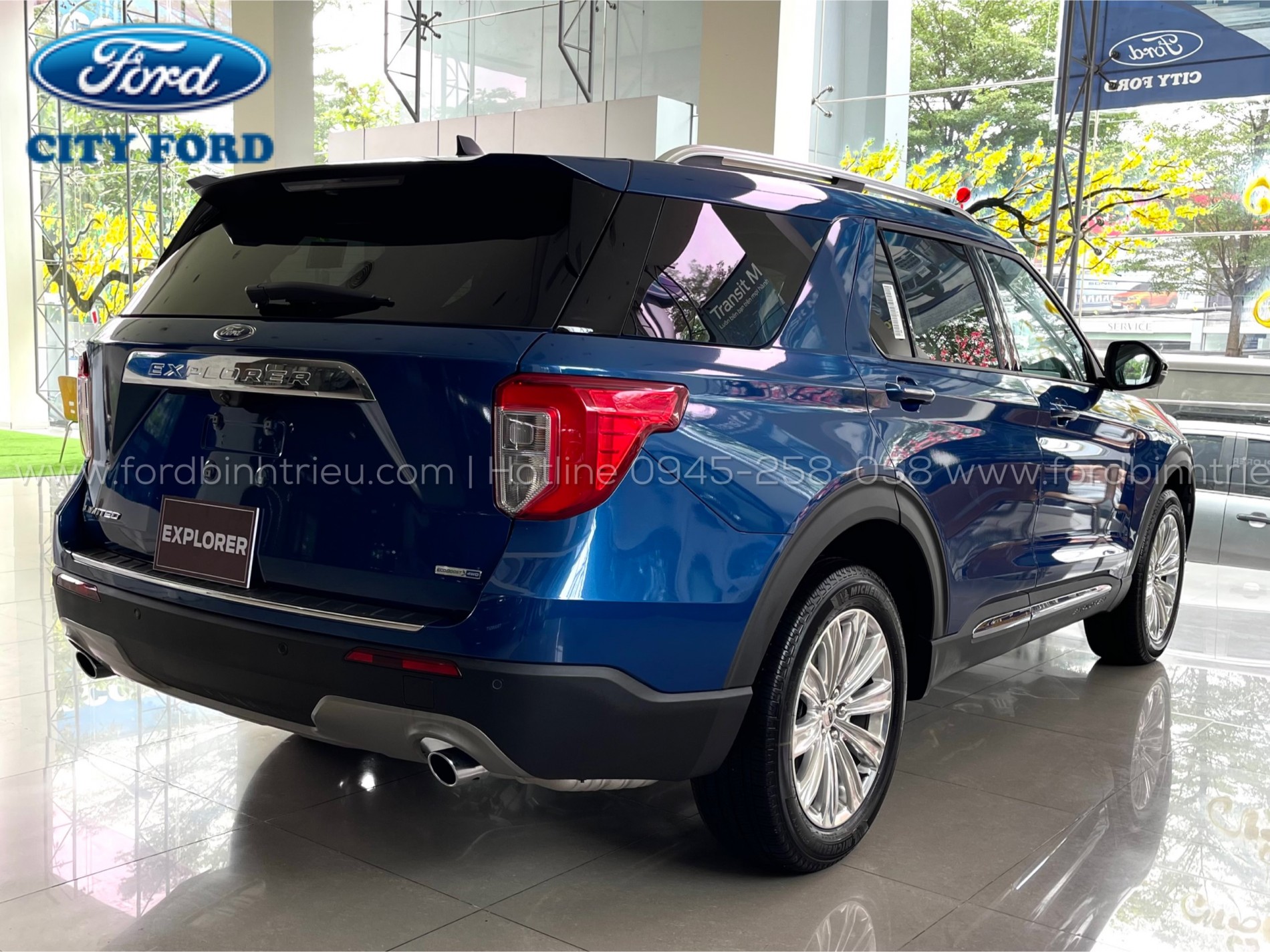 gia_xe_ford_explorer_2024_ngoai_that_12