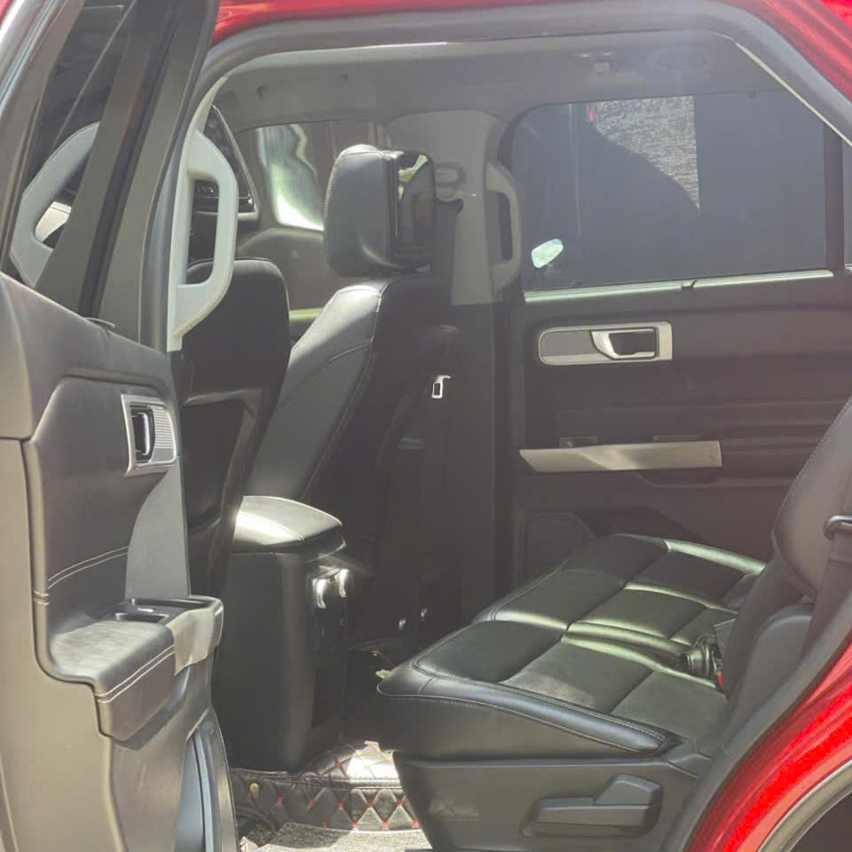 xe_cu_ford_explorer_2021_-_xe_ford_cu_chinh_hang_5