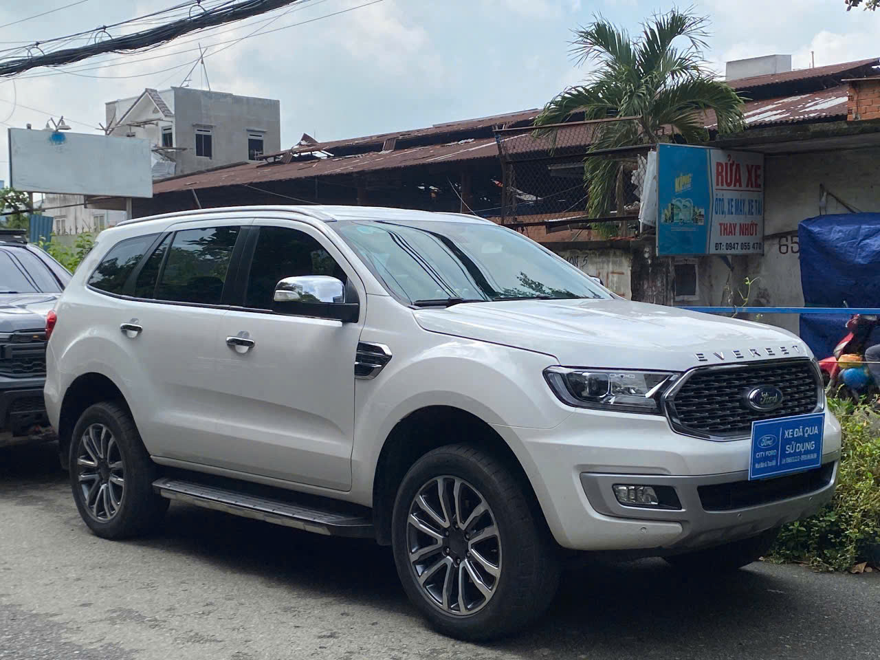 FORD EVEREST TITANIUM 1 CẦU 2022 BiTurbo FORD EVEREST TITANIUM 1 CẦU 2022 BiTurbo